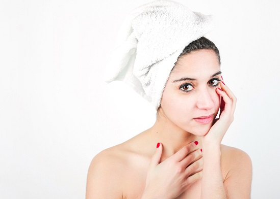 Morning vs. Night: When to Use Face Wash for Best Results